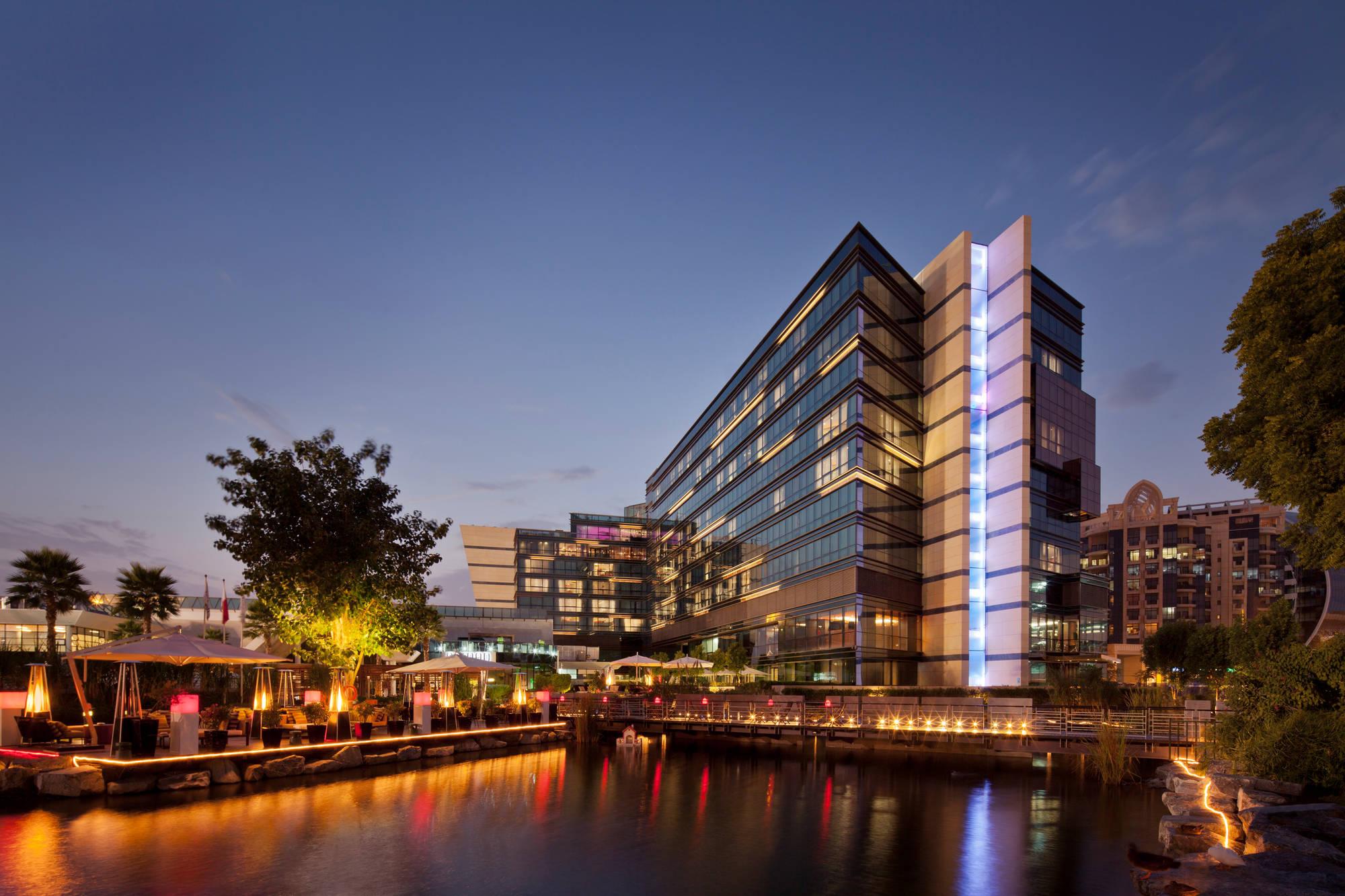 Jumeirah Creekside Готель